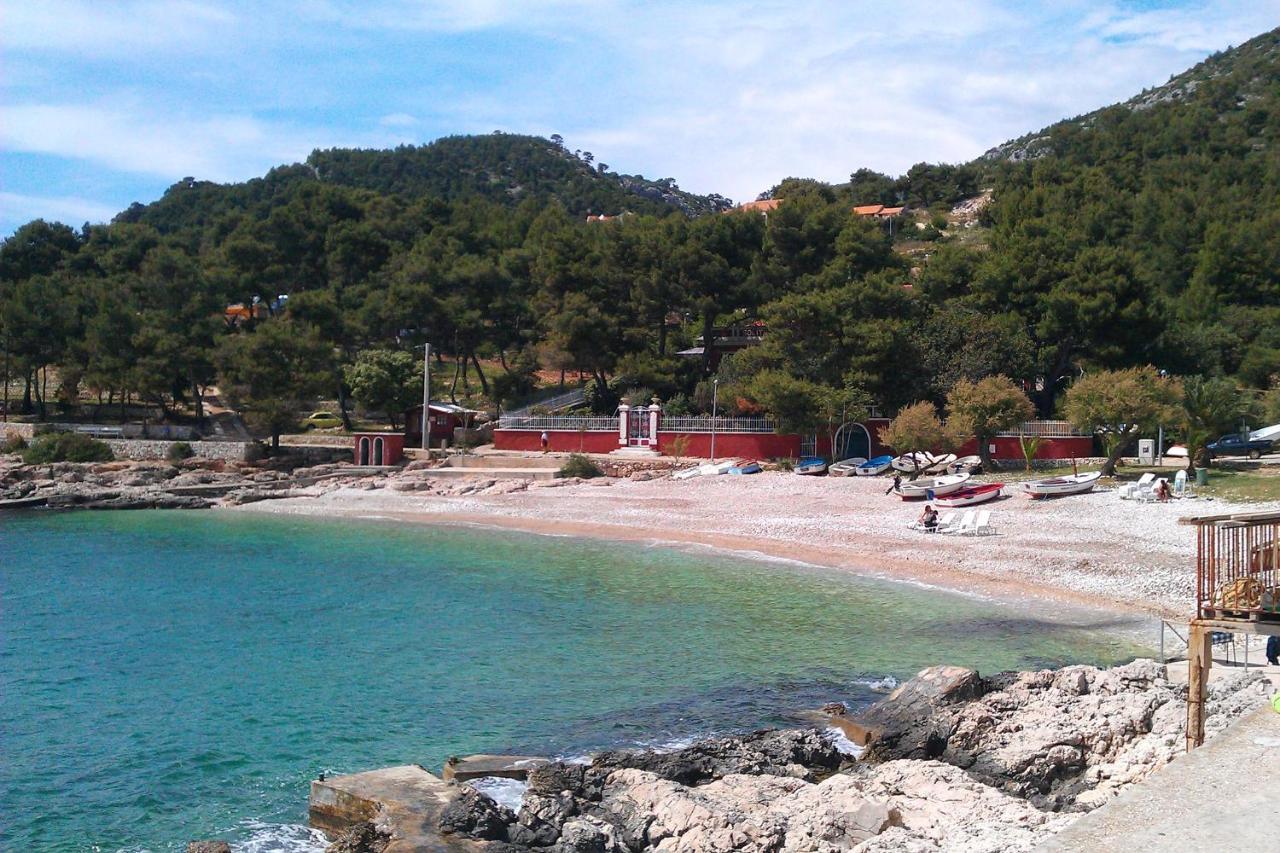 Apartments By The Sea Milna, Hvar - 12244 Екстер'єр фото